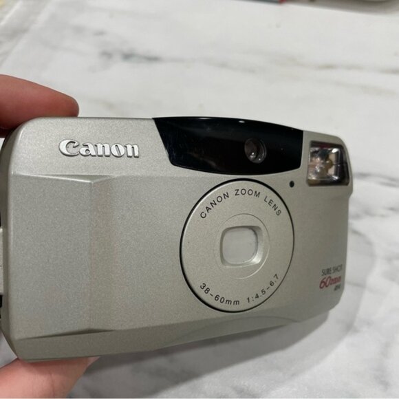 Canon sureshot film camera - Picture 2 of 5